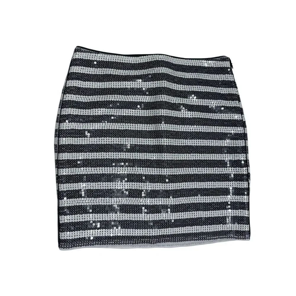 WHBM Black White Stripe Sequin Mini Skirt Lined Size 6 Party Cocktail Holiday